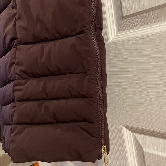 Laundry by Shelli Segal winter jacket with faux fur accent. Size small - Picture 5 of 16